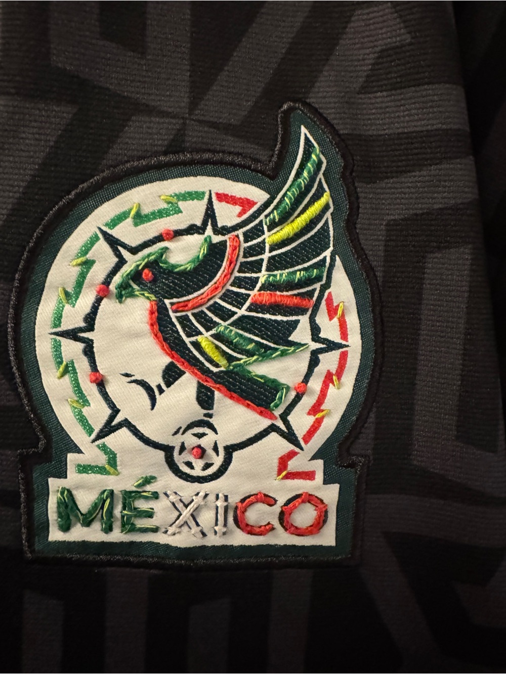 Someone Somewhere Adidas Authentic Mexico Black Soccer Jersey XL - Picture 4 of 6